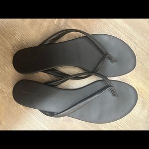 Reformation flip flop